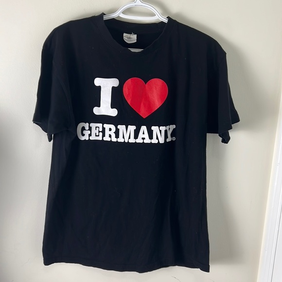 B & C Minimalist Spell Out Graphic Tee Shirt Size Medium - Picture 1 of 8